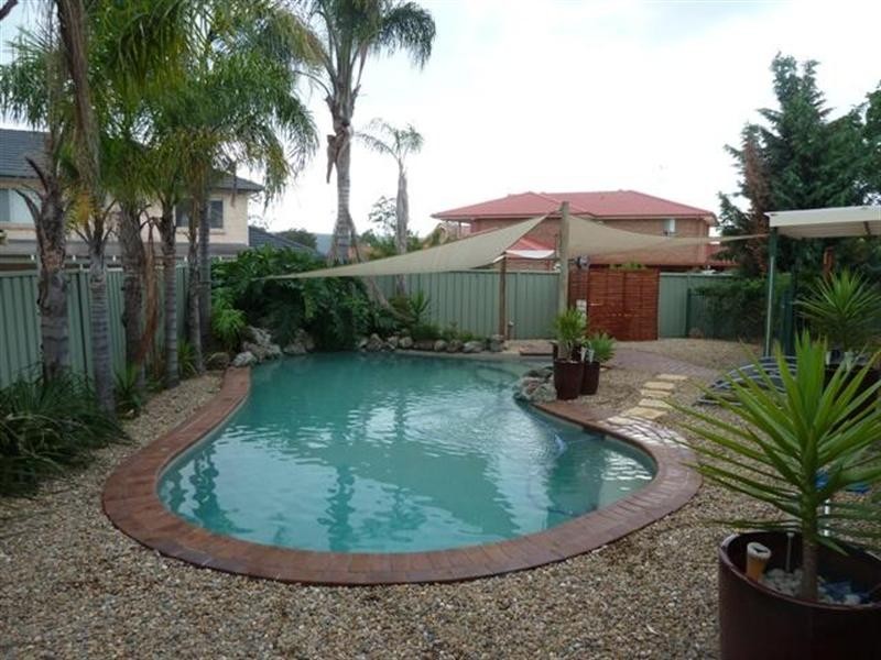 5 Neilson Close, Glenmore Park NSW 2745