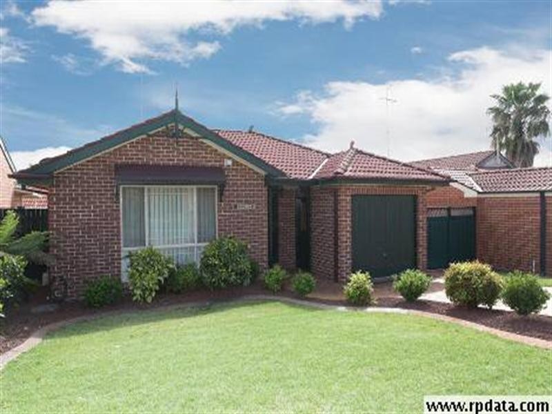 18 Kumbara Close, Glenmore Park NSW 2745