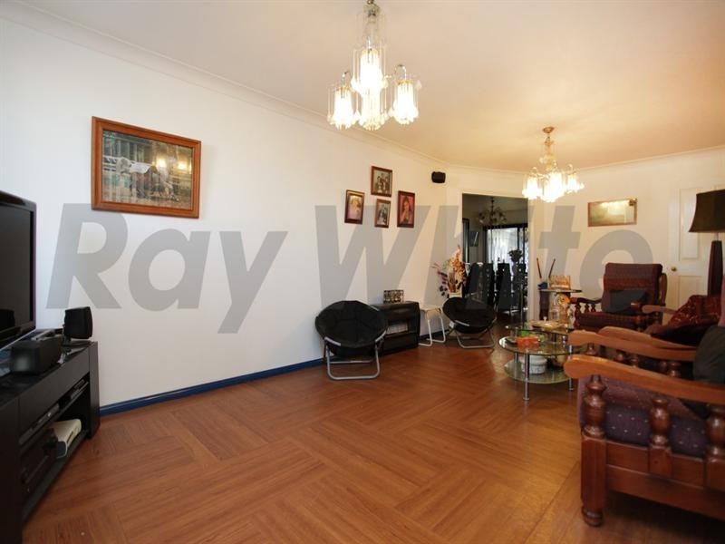 27 Talara Avenue, Glenmore Park NSW 2745