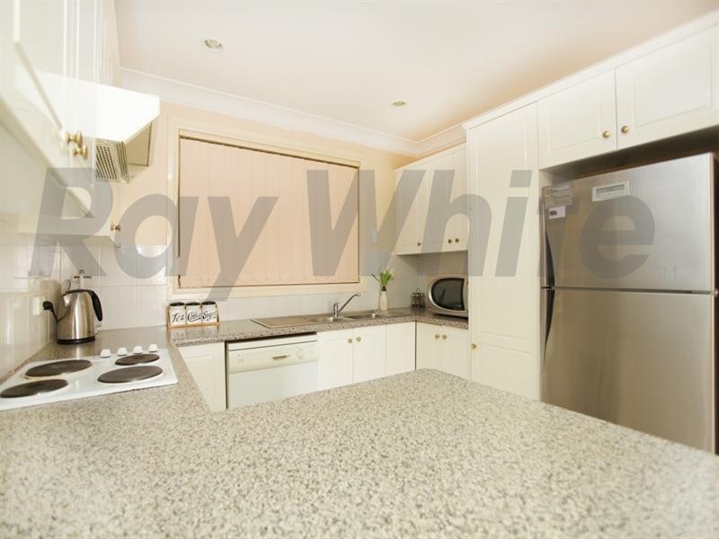 1A Woodlands Drive, Glenmore Park NSW 2745