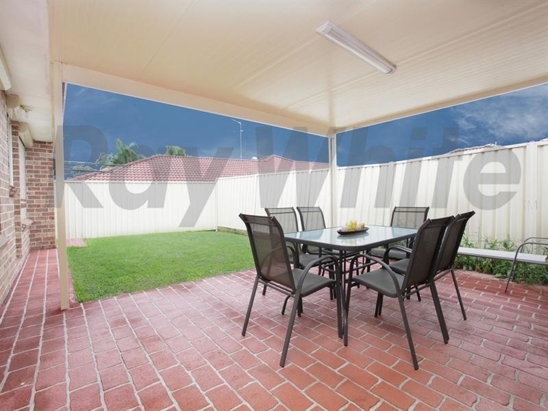 1A Woodlands Drive, Glenmore Park NSW 2745