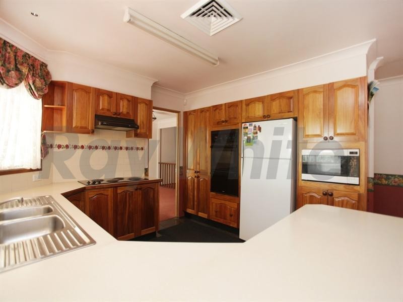 19 Kulaman Crescent, Glenmore Park NSW 2745