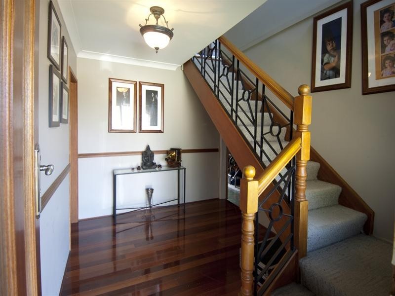 4 Kiparra Crescent, South Penrith NSW 2750