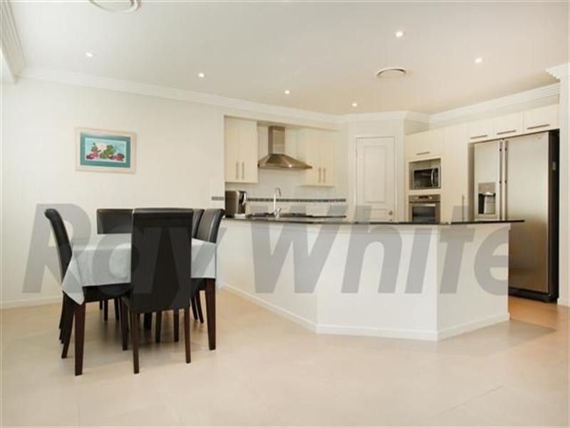 4 Curlew Court, Glenmore Park NSW 2745