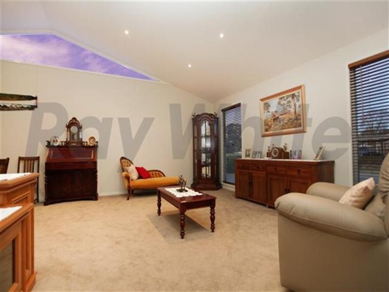 23 Yellowgum Close, Glenmore Park NSW 2745