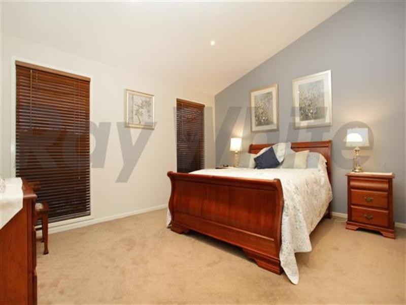 23 Yellowgum Close, Glenmore Park NSW 2745