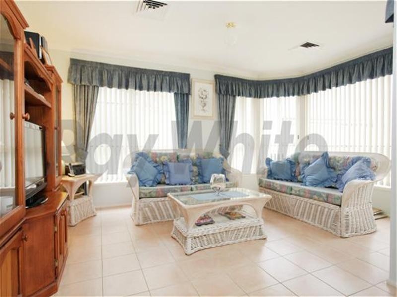 48 Kobina Avenue, Glenmore Park NSW 2745