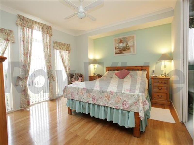 48 Kobina Avenue, Glenmore Park NSW 2745