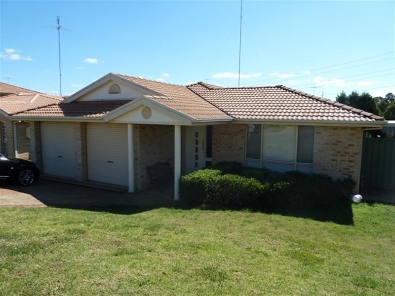 18 Condor Place, Glenmore Park NSW 2745