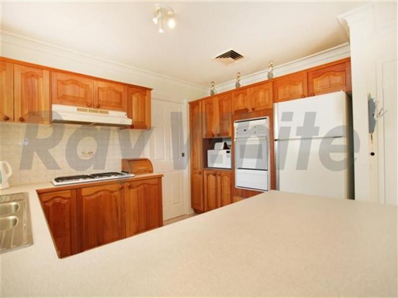 16 Wisteria Close, Glenmore Park NSW 2745