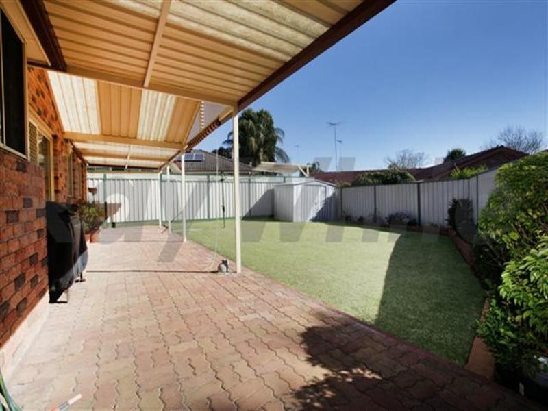 16 Wisteria Close, Glenmore Park NSW 2745
