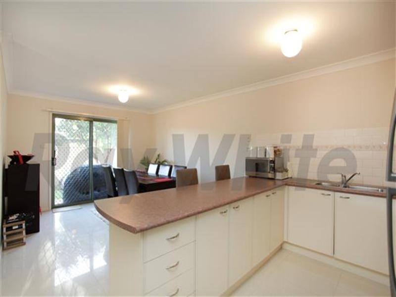 4/113 The Lakes Drive, Glenmore Park NSW 2745