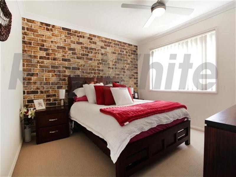 4/113 The Lakes Drive, Glenmore Park NSW 2745