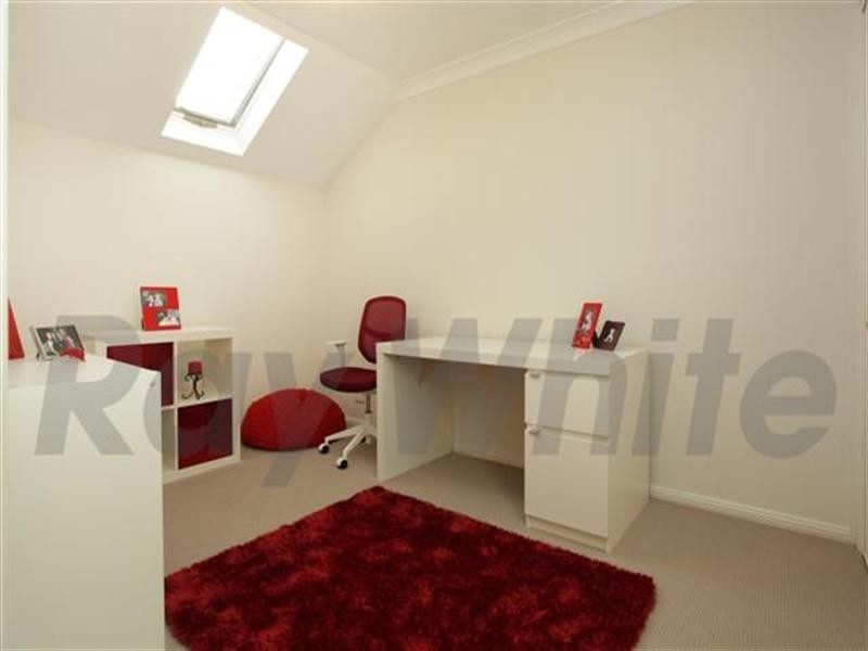 4/113 The Lakes Drive, Glenmore Park NSW 2745