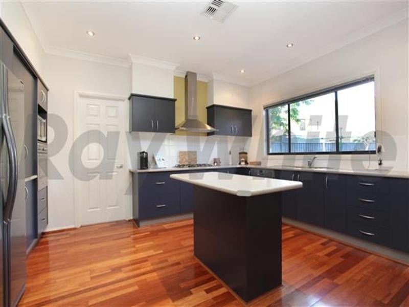 7 Woodbrook Grove, Glenmore Park NSW 2745