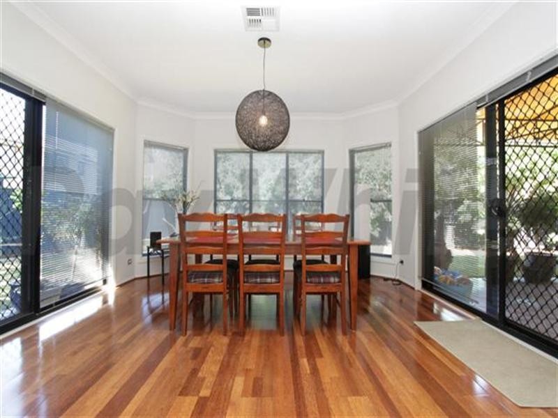 7 Woodbrook Grove, Glenmore Park NSW 2745