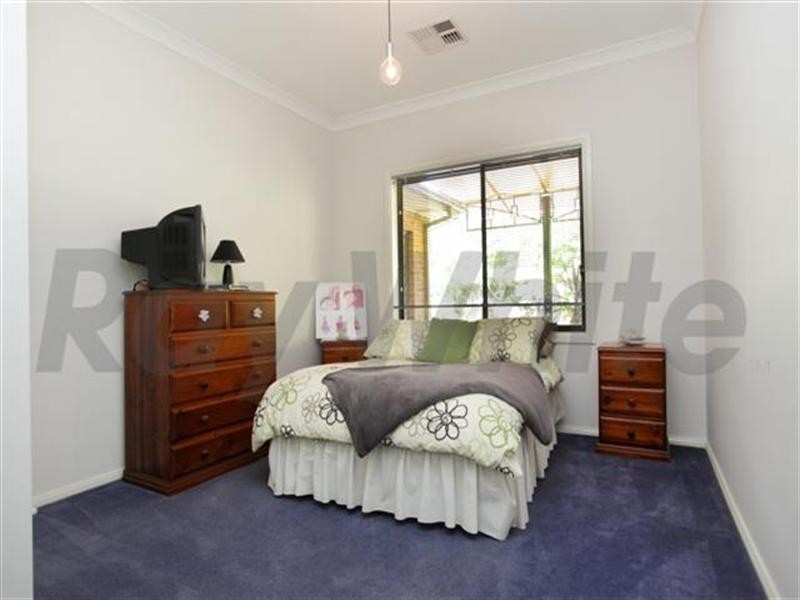 7 Woodbrook Grove, Glenmore Park NSW 2745