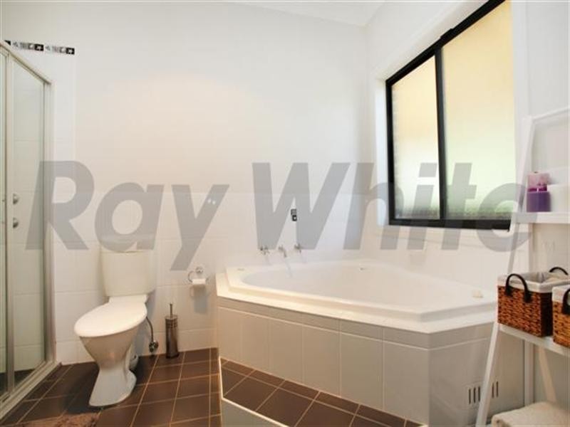 7 Woodbrook Grove, Glenmore Park NSW 2745