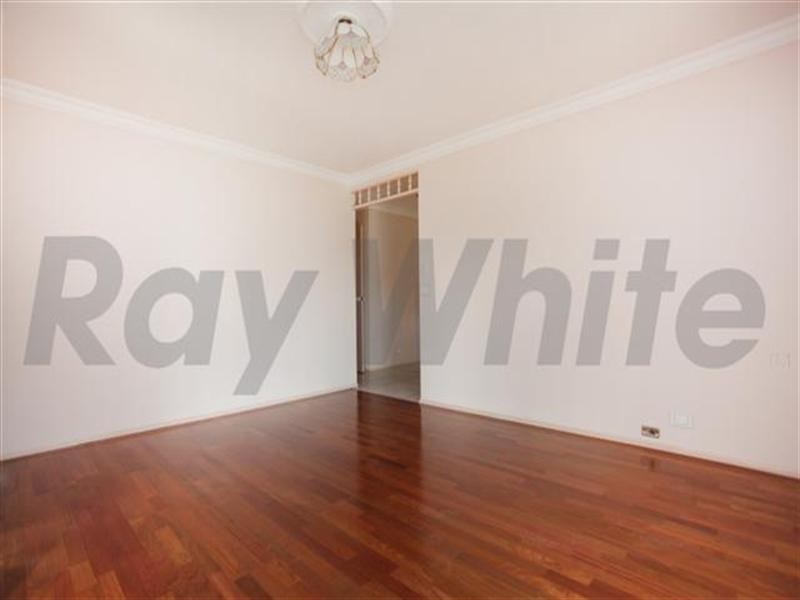 11 Bluewren Close, Glenmore Park NSW 2745