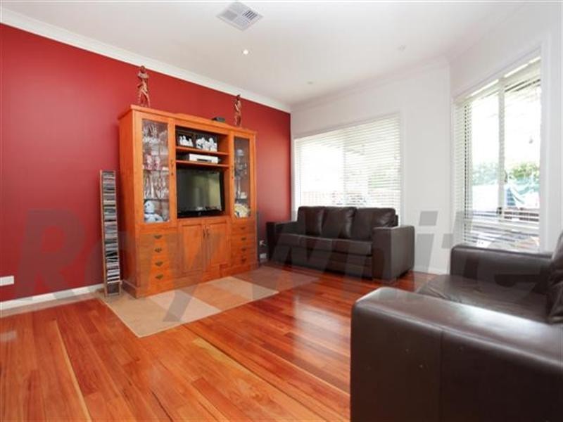 Glenmore Park NSW 2745