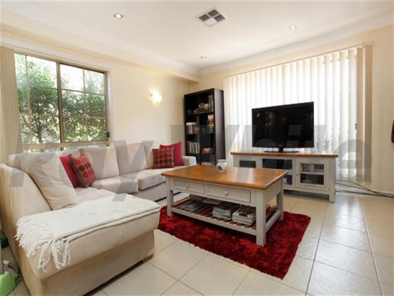 7/9 Barlow Street, Cambridge Park NSW 2747