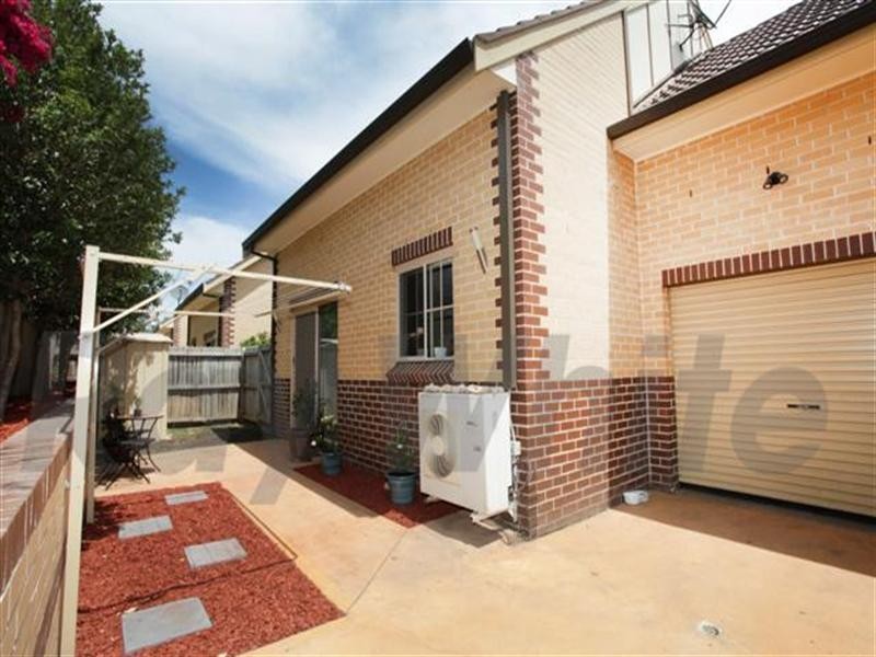 7/9 Barlow Street, Cambridge Park NSW 2747