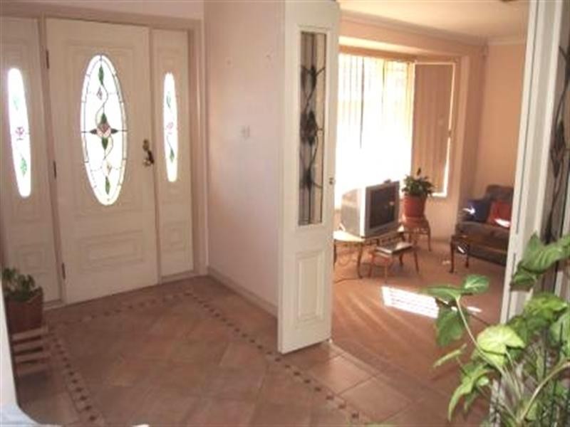 11 Bradyn Place, Glenmore Park NSW 2745