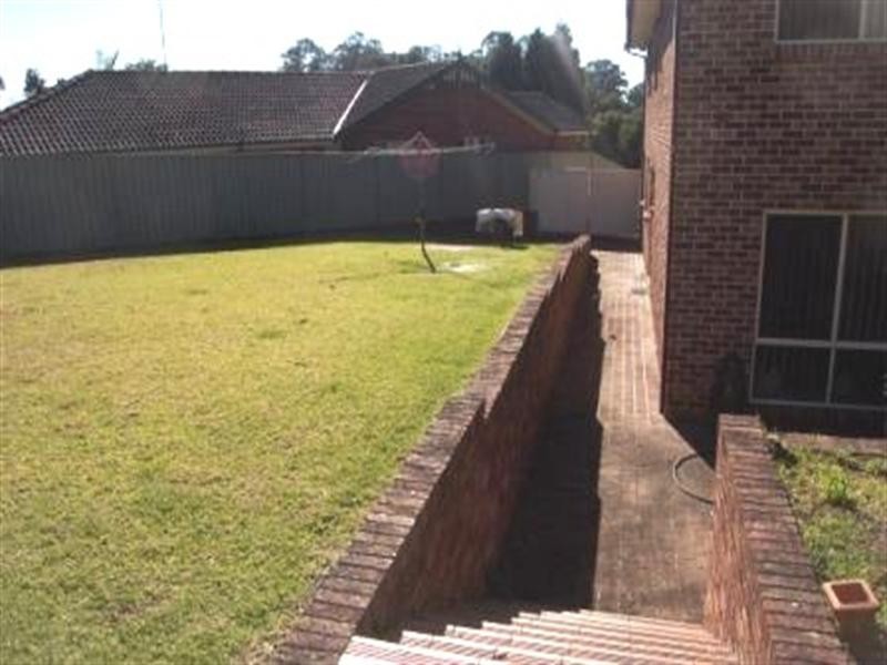 11 Bradyn Place, Glenmore Park NSW 2745