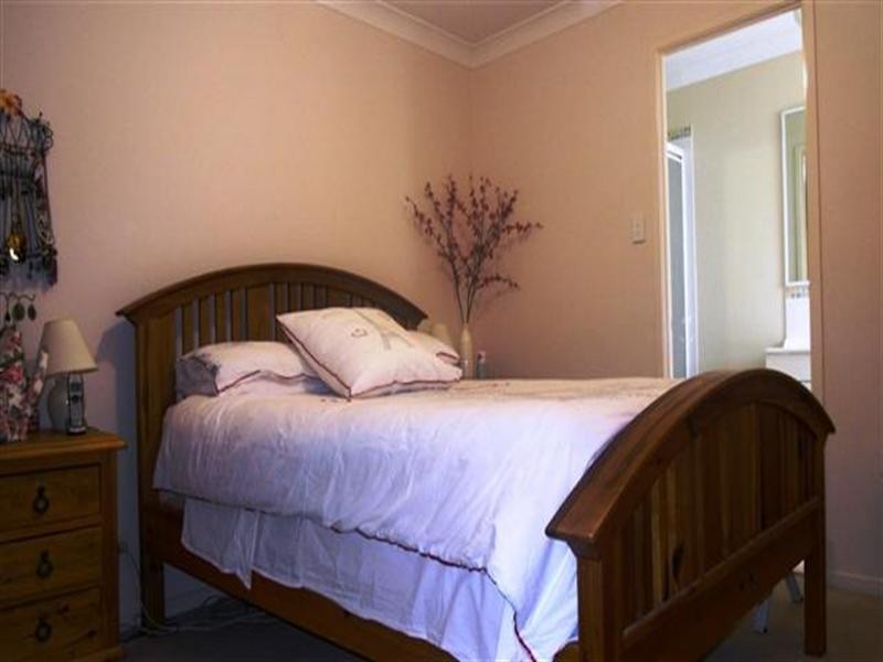 39 Knox Street, Glenmore Park NSW 2745