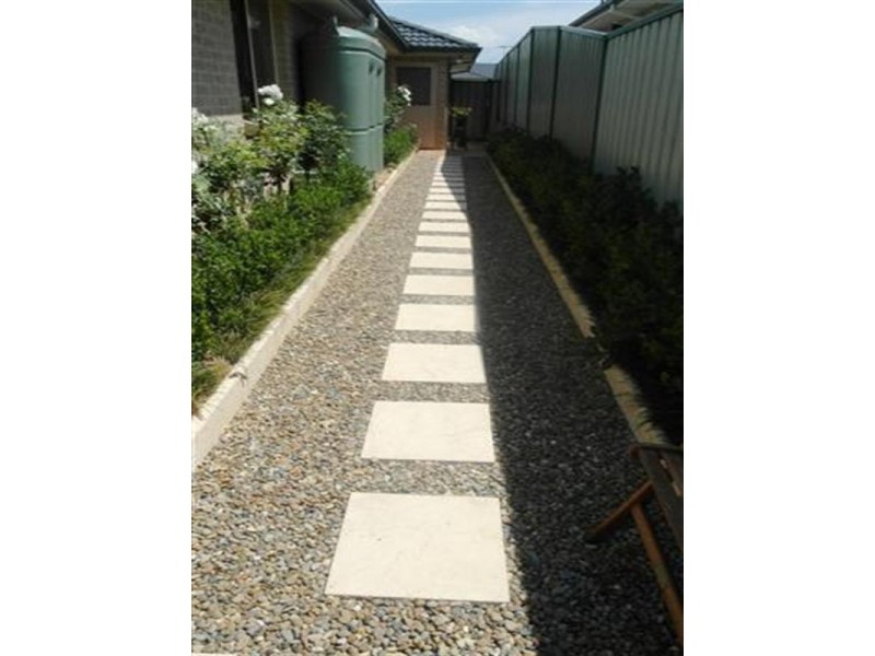 39 Knox Street, Glenmore Park NSW 2745