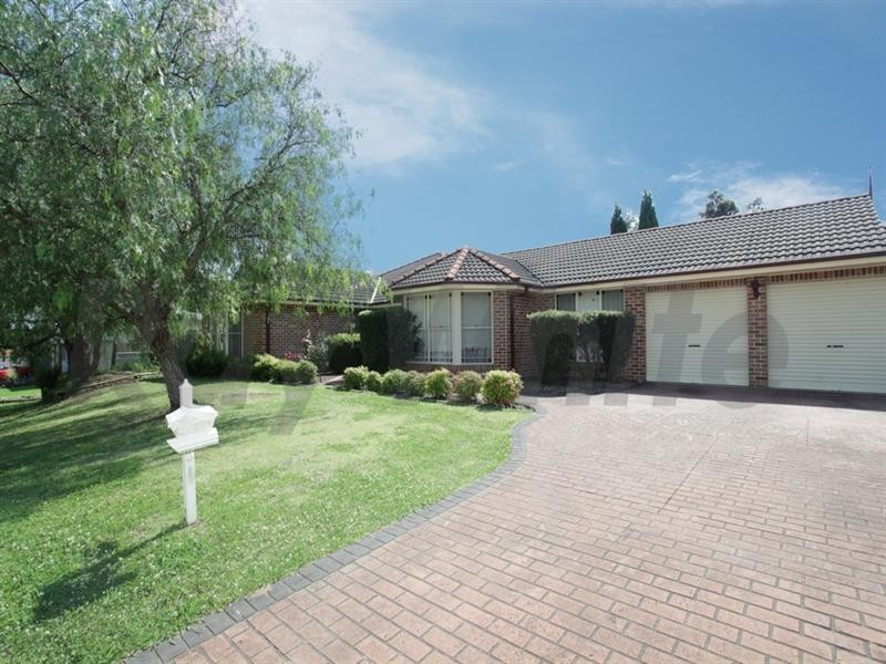 19 Kulaman Crescent, Glenmore Park NSW 2745