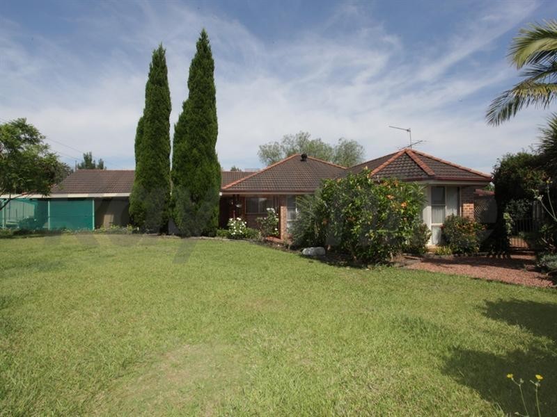 19 Kulaman Crescent, Glenmore Park NSW 2745