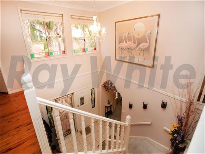 9 Miles Franklin Close, Glenmore Park NSW 2745