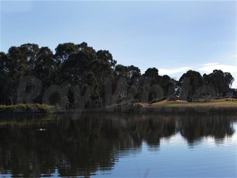 Lot 86 Twin Creeks Drive, Luddenham NSW 2745