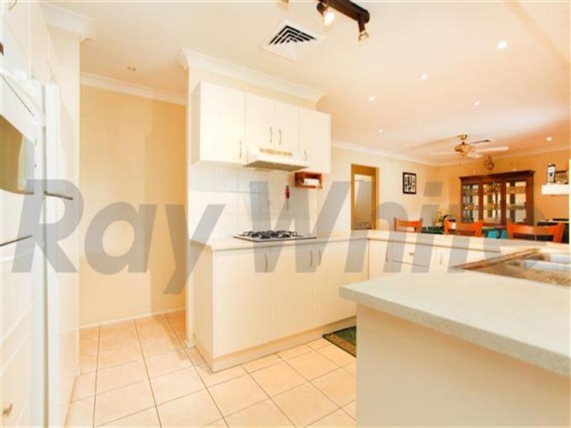 11 Ormonde Close, Glenmore Park NSW 2745