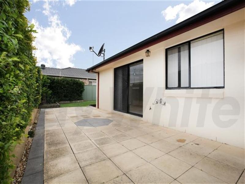 14 Butcherbird Place, Glenmore Park NSW 2745