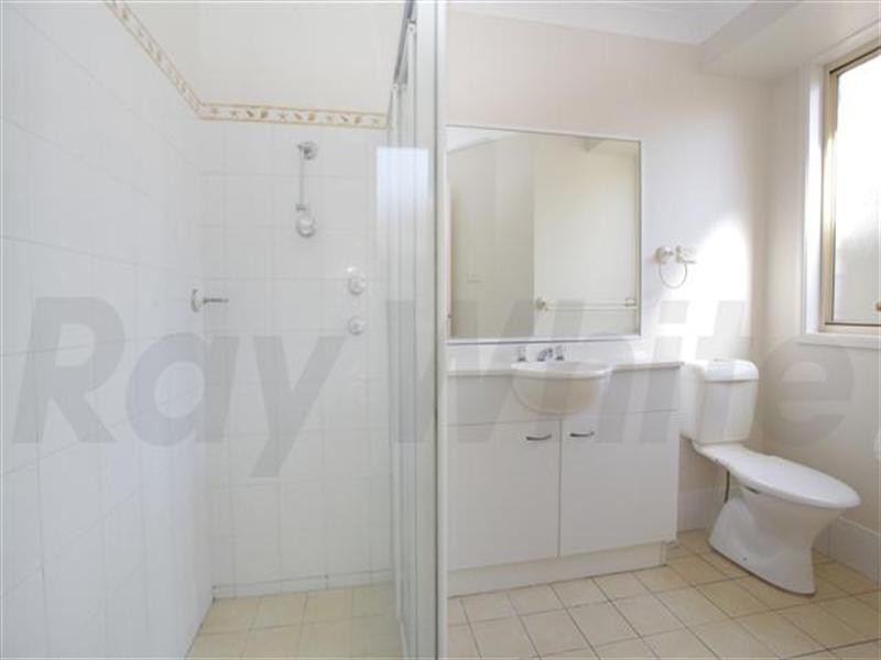 22 Kobina Avenue, Glenmore Park NSW 2745