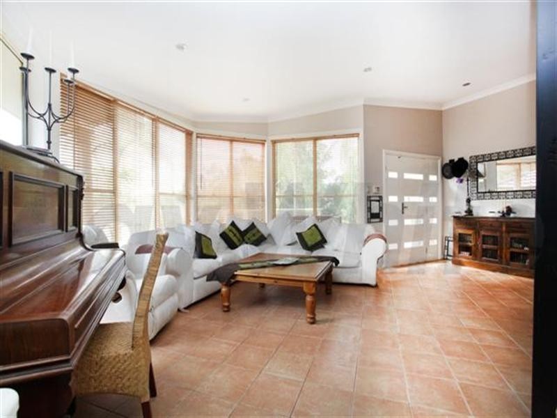 35 Geranium Close, Glenmore Park NSW 2745