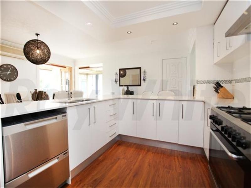 5 Kuma Place, Glenmore Park NSW 2745