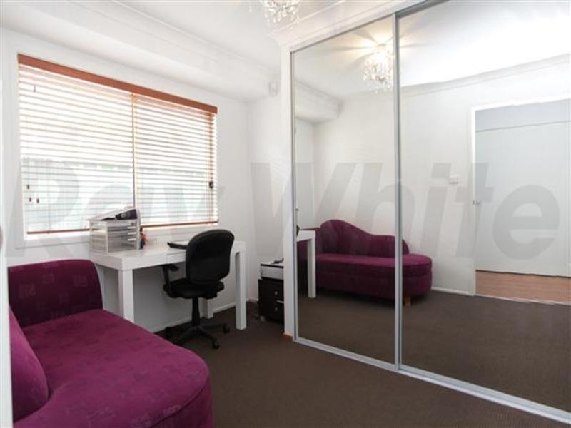 5 Kuma Place, Glenmore Park NSW 2745