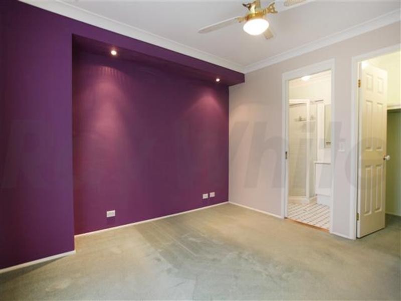 8 Kalua Place, Glenmore Park NSW 2745