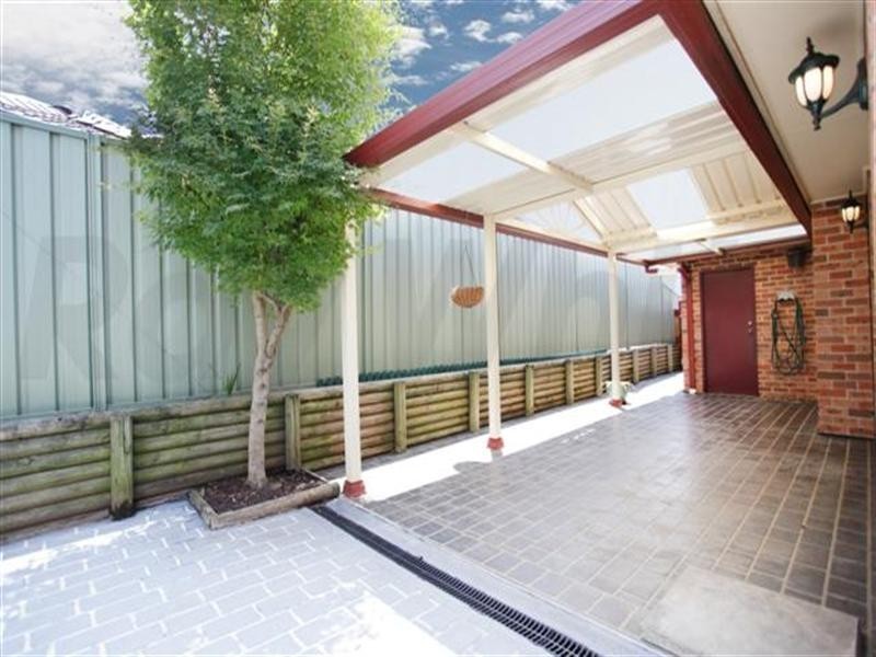 8 Kalua Place, Glenmore Park NSW 2745