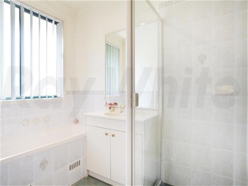 39 Wolara Avenue, Glenmore Park NSW 2745