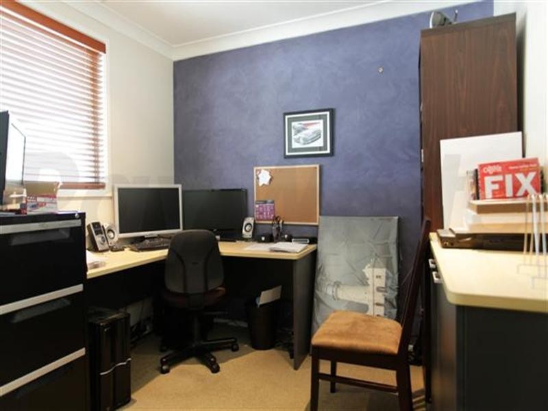 4 Hatchinson Crescent, Jamisontown NSW 2750