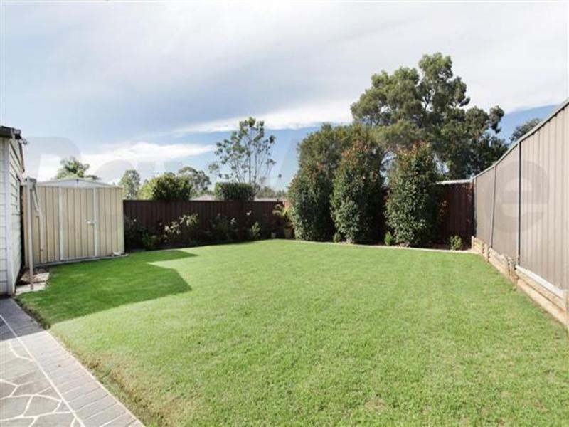 4 Hatchinson Crescent, Jamisontown NSW 2750