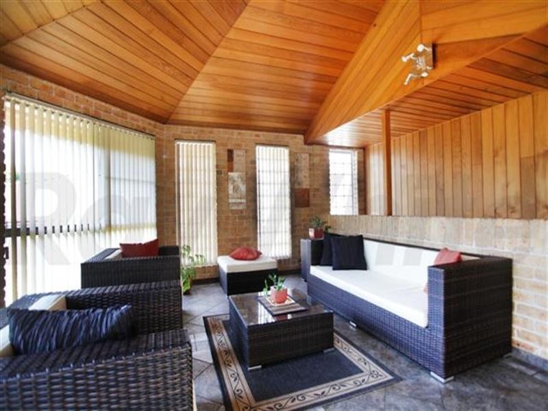 13 Lady Jamison Drive, Glenmore Park NSW 2745