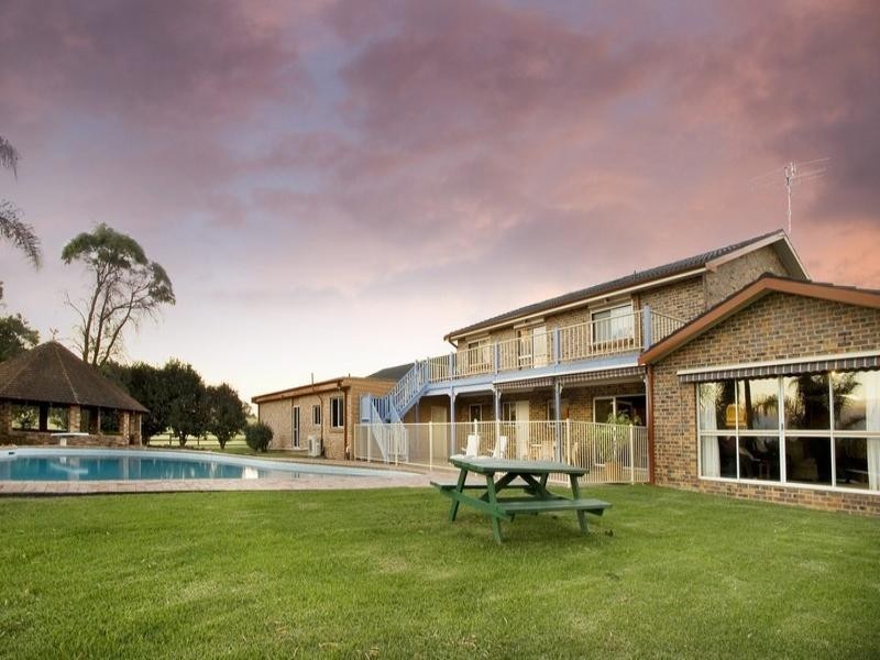 Luddenham NSW 2745
