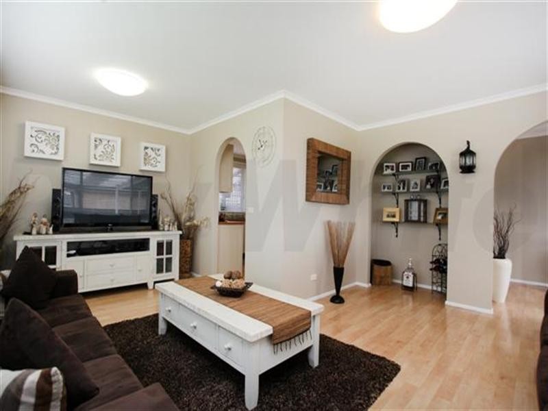21 Bottlebrush Drive, Cranebrook NSW 2749