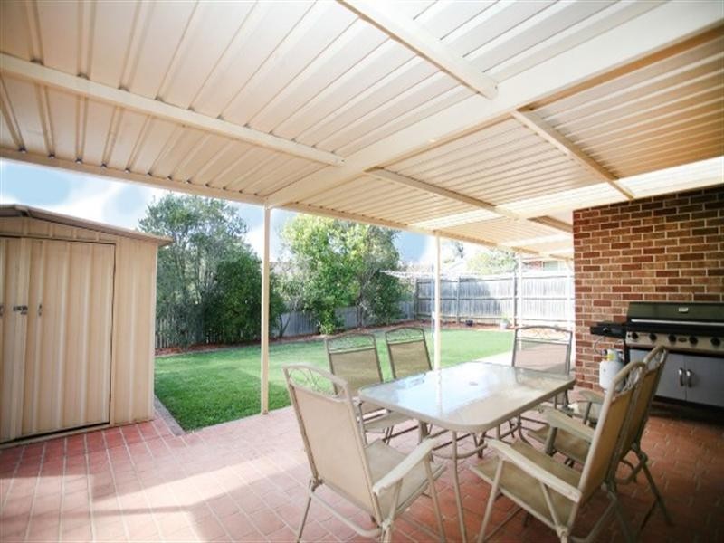 18 Dillwynia Place, Glenmore Park NSW 2745