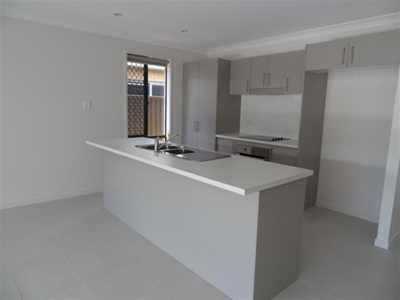 7 Oriri Avenue, Glenmore Park NSW 2745